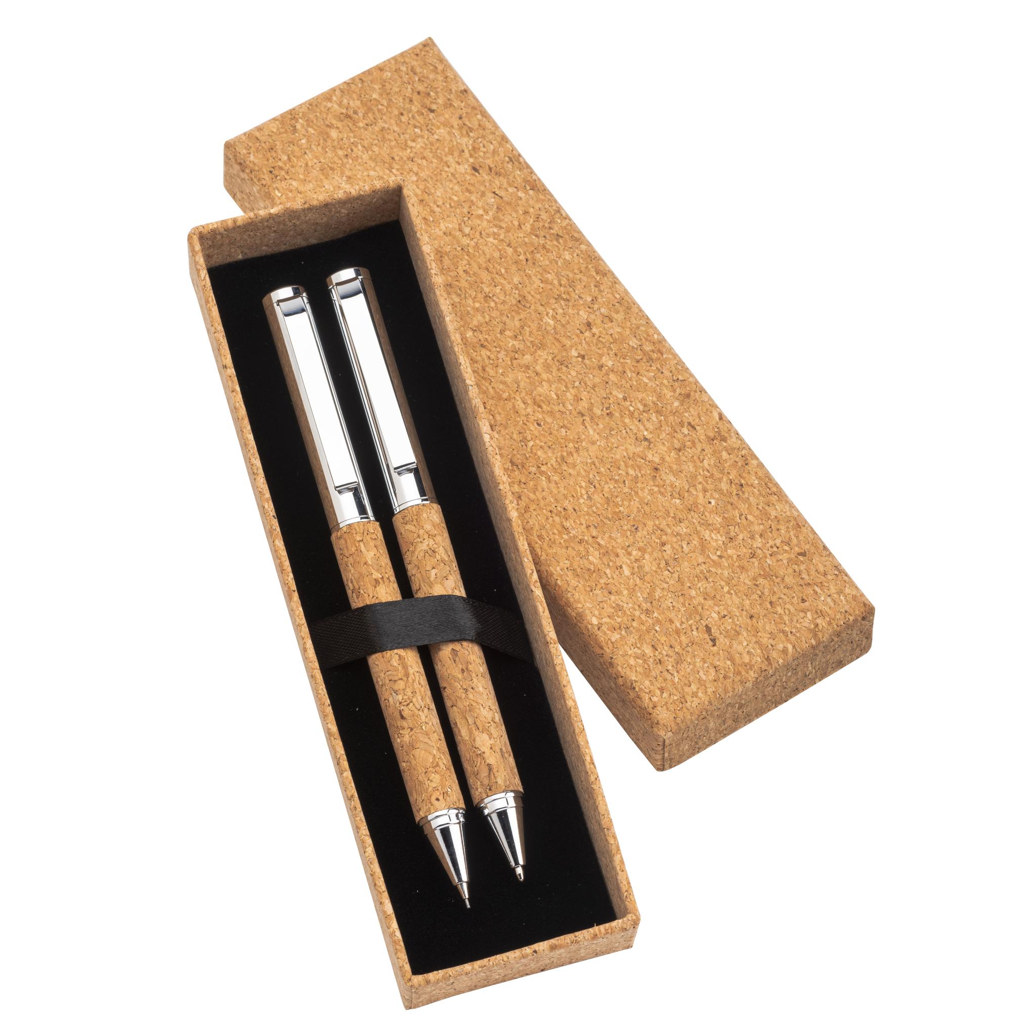 Set composto da una penna twist e una portamina con mina da 0,7 mm Set composto da una penna twist e una portamina con mina da 0,7 mm